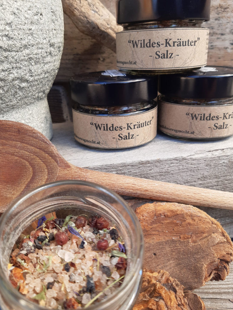 Wildes Kräutersalz